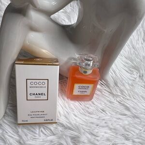 CHANEL Coco Mademoiselle Eau Pour La Nuit - Orange and White